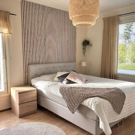 Arctic Venni Villa *